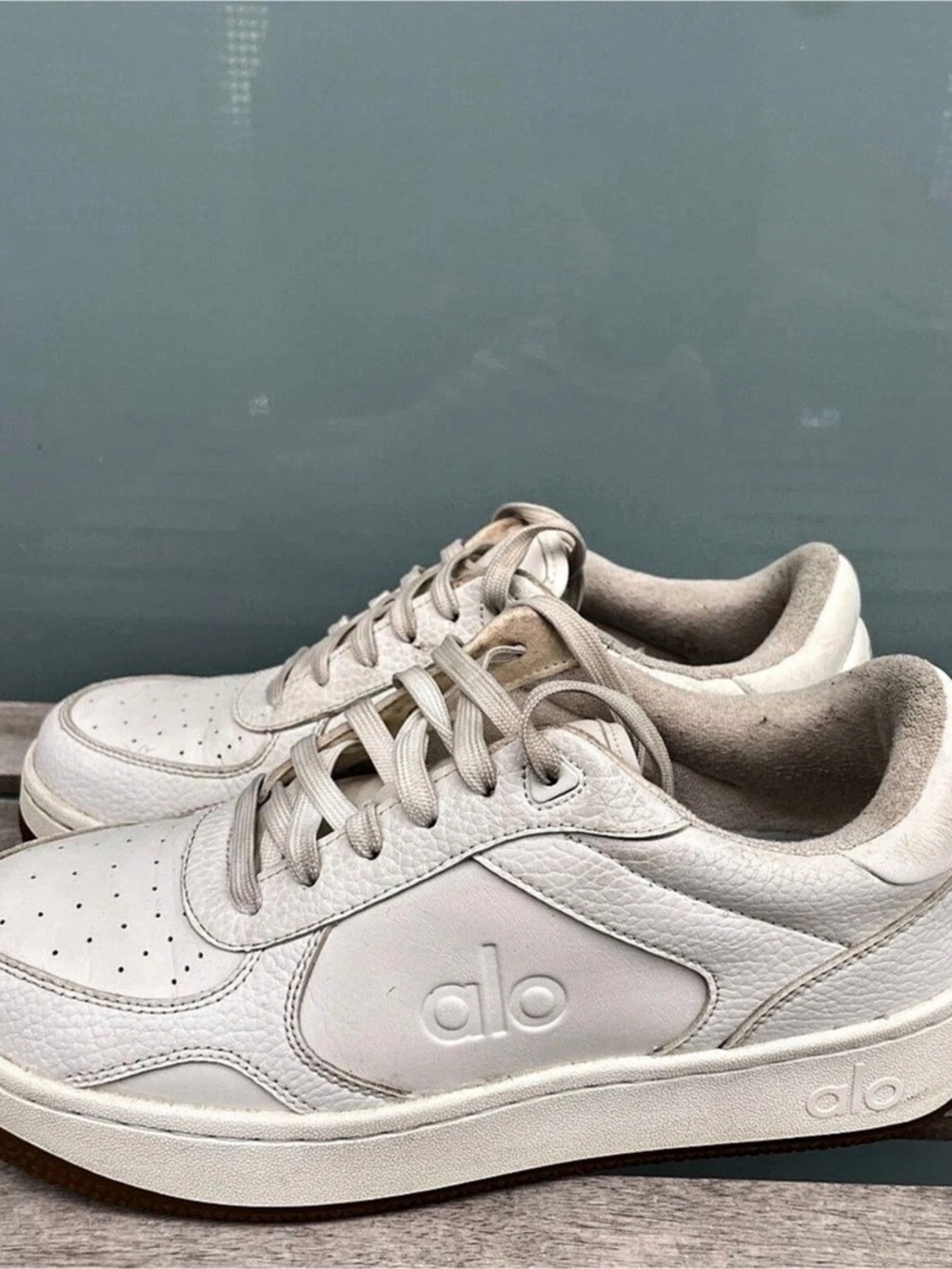 Alo Recovery Mode Sneaker White Women's Shoes Size 8
